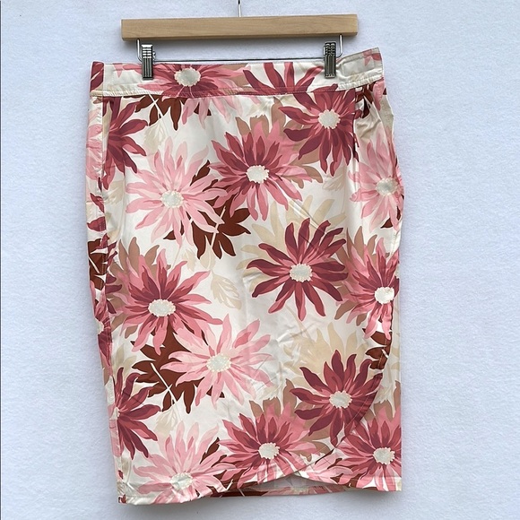 Rip Skirt Hawaii The Original Wrap Skirt Pink Floral Size Large  12-14 - Picture 1 of 3